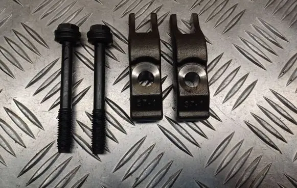 Fuel Injector clamp holder