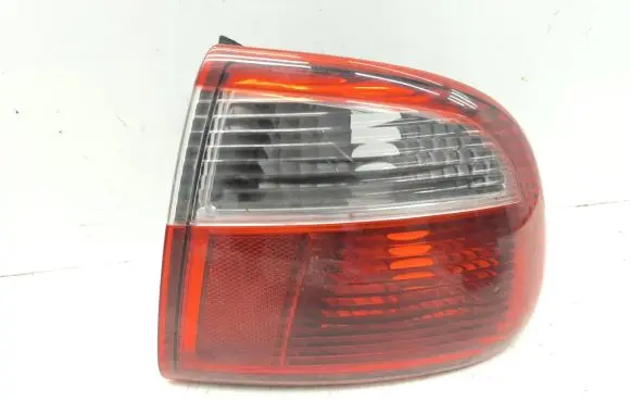 Seat Toledo II (1M) Rear/tail lights 1M5945096B