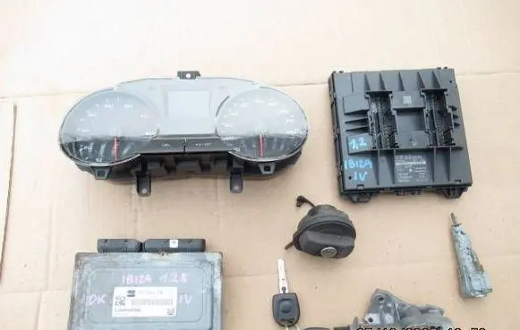 Seat Ibiza IV (6J,6P) Engine control unit/module ECU 03E906019R 03E906019E 5WA11008