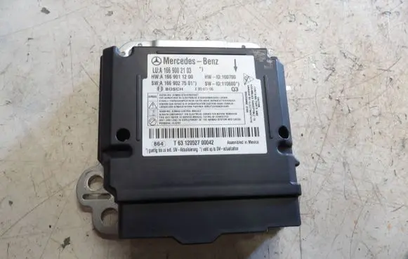Mercedes-Benz ML W166 Airbag control unit/module A1669002103 A1669011200 A1669027501