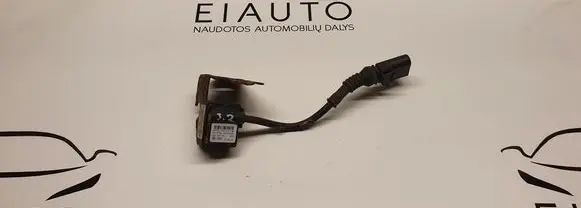 Volkswagen Phaeton ABS wheel speed sensor 3D0907651 1755017100 3D0616575F