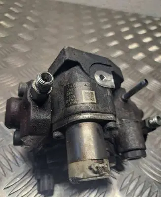 Mitsubishi Outlander Fuel injection high pressure pump 1460A043 2940000991