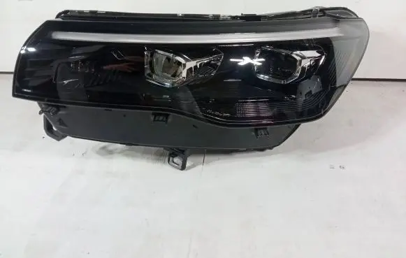 Volkswagen Tiguan Headlight/headlamp 572941035 030113263300