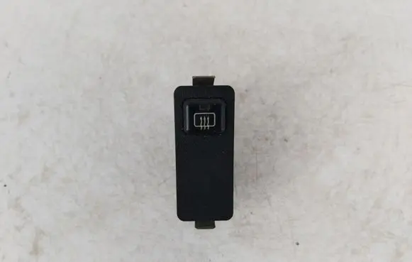 BMW 5 E34 Windscreen/window heater switch 1391853 61311391853 03051020
