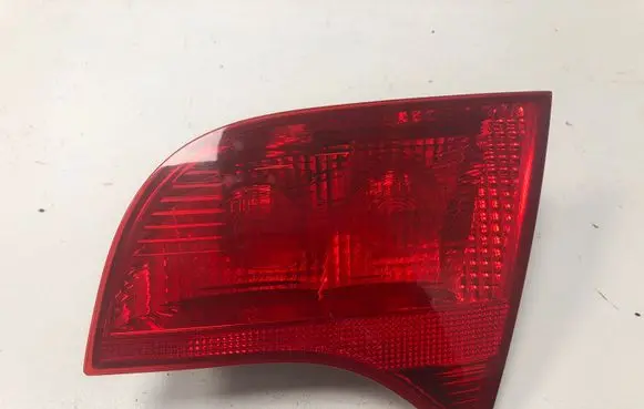 Audi A4 S4 B7 8E 8H Tailgate rear/tail lights 8E9945094