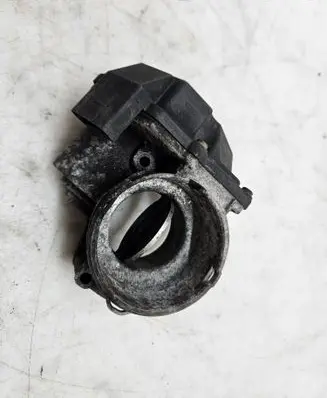 Volkswagen PASSAT B6 Throttle valve 03G128063A