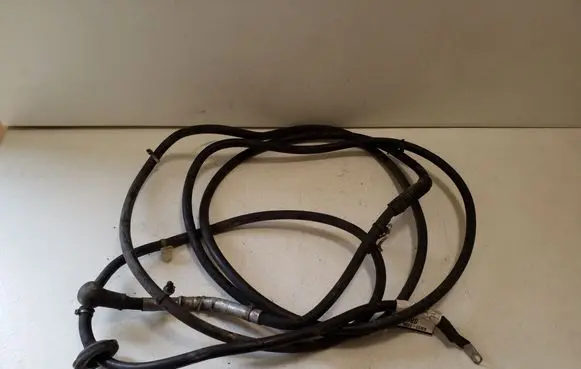 Positive cable (battery)