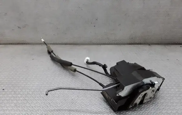Mazda CX-7 Front door lock