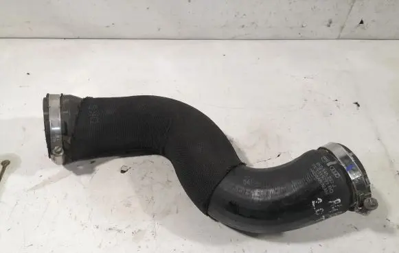 Audi A4 S4 B8 8K Intercooler hose/pipe 8K0145737J