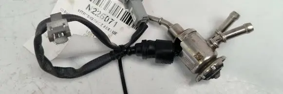Renault Trafic III (X82) AdBlue injector 8306906931