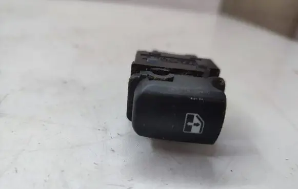 Hyundai Santa Fe Electric window control switch