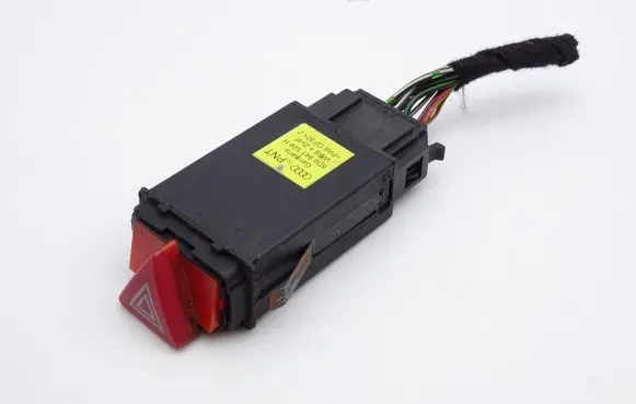 Audi A4 S4 B5 8D Hazard light switch 8D0941509H