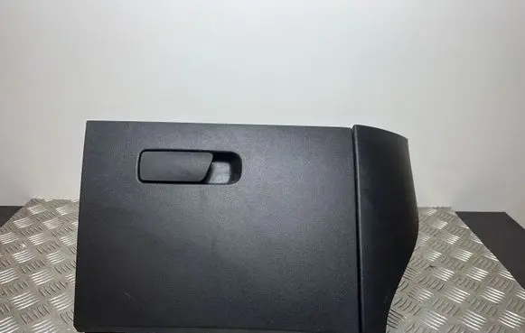 Fiat 500X Glove box