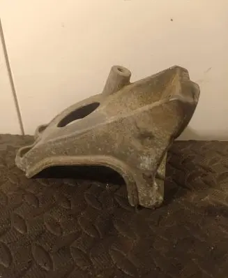 Audi A8 S8 D3 4E Gearbox mounting bracket 4E0399114BB