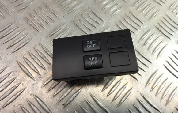Traction control (ASR) switch