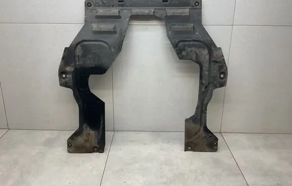 Opel Mokka X Engine splash shield/under tray 95396190