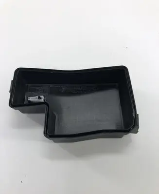 Toyota RAV 4 (XA40) Fuse box cover 3585YA2