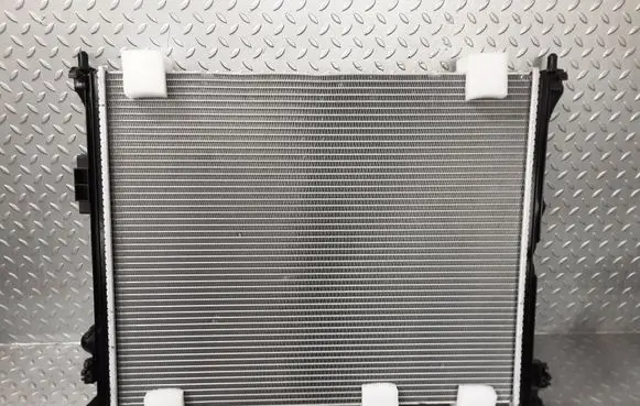 Mercedes-Benz GLE W167 Coolant radiator A1675006201