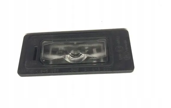 Audi A4 S4 B9 Number plate light 5NA943021
