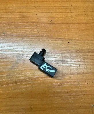 BMW 5 E60 E61 Air pressure sensor 7792260