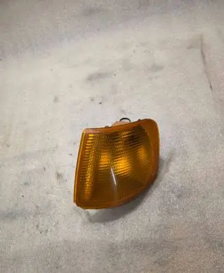 Ford Sierra Front indicator light 
