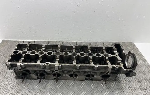 BMW 3 E90 E91 Engine head 7792753