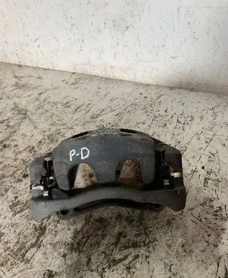 Infiniti QX60 L50 Front brake caliper