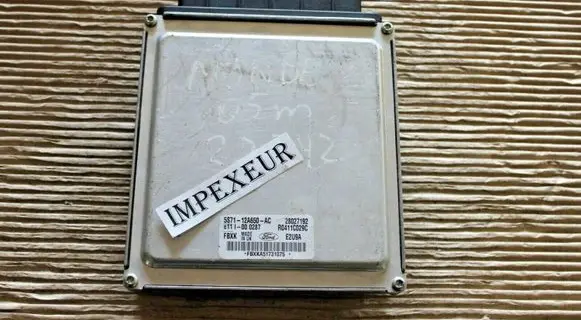 Ford Mondeo Mk III Engine control unit/module 5S7112A650AC 28027192 R0411C029C
