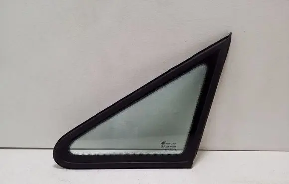 Ford Galaxy Front triangle window/glass 