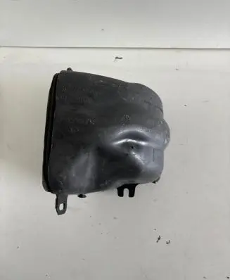 Renault Trafic III (X82) Air intake duct part 687796862R 93452499
