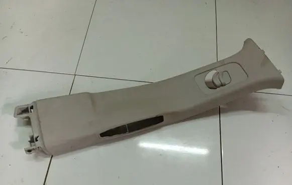 Citroen C4 I Picasso (B) pillar trim (top) 9655804977