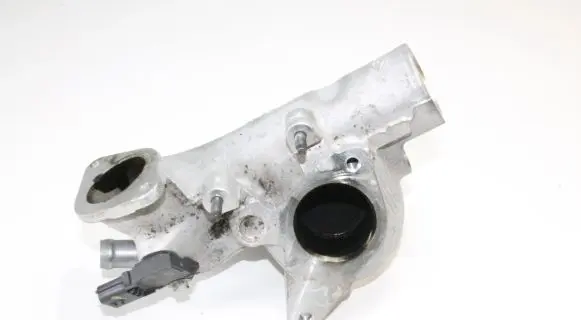 Nissan Qashqai EGR valve line/pipe/hose 147173974R