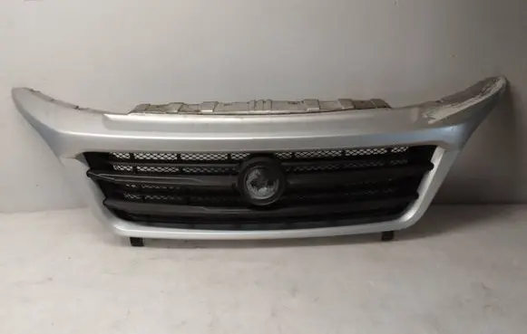 Fiat Ducato Front bumper upper radiator grill 1314846070