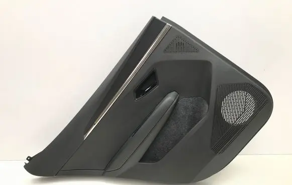 Renault Scenic E-Tech V Coupe rear side trim panel 829012479R