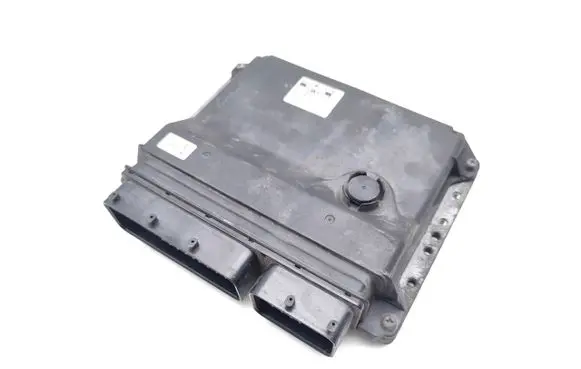 Lexus IS 220D-250-350 Engine control unit/module 89661-53700 175800-7704