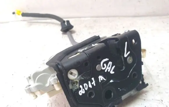 Audi A4 S4 B9 Rear door lock 4G0839015H