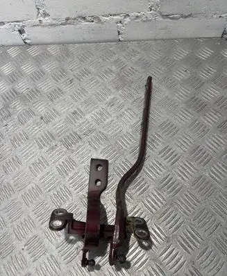 Porsche Cayenne (9PA) Tailgate/trunk/boot hinge 7L5827302