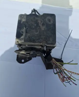 Citroen Xsara Picasso ABS Pump 0265950330