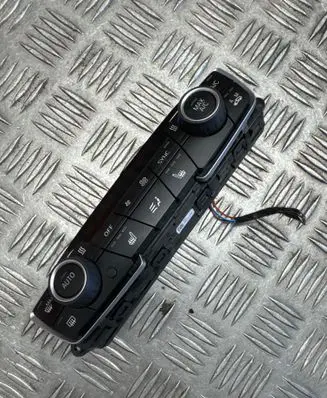 BMW 2 F45 Climate control unit 9371460 20020110 15B248CP0320