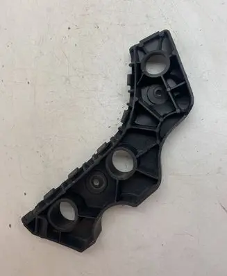 Volkswagen PASSAT CC Front bumper mounting bracket 3C8807184A