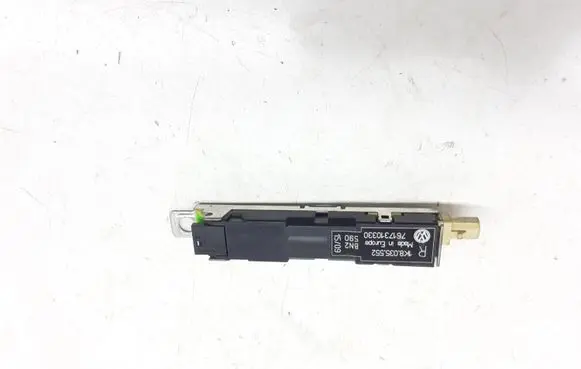 Volkswagen Scirocco Aerial antenna amplifier 1K80355552 7617310330