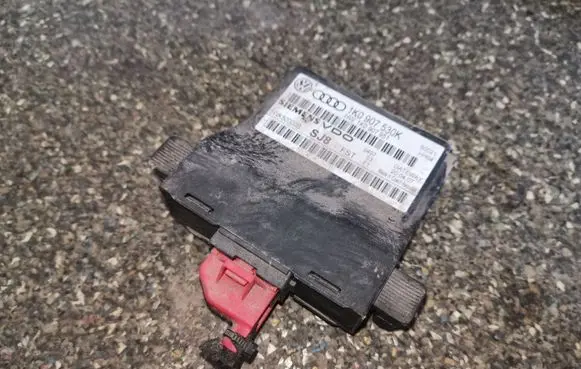 Volkswagen Golf V Other control units/modules 1K0907530K