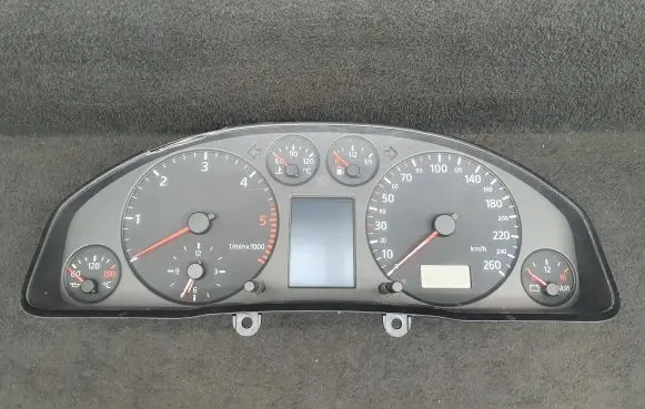 Audi A6 S6 C5 4B Speedometer (instrument cluster) 4B0919880