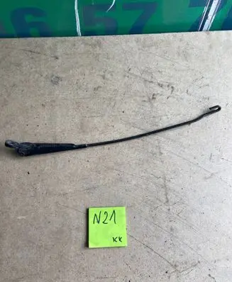 Opel Corsa B Front wiper blade arm