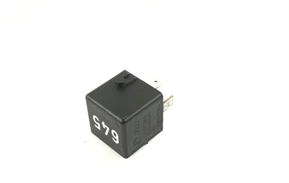 Audi A5 8T 8F Other relay 4H0951253A