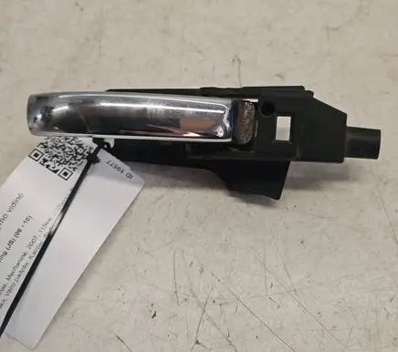 Front door interior handle
