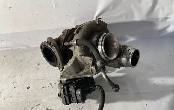 BMW 5 F10 F11 Turbo GT02260V 7799758607