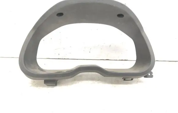 Subaru Outback Dashboard trim 66185AJ010