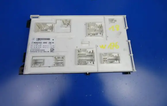 Mercedes-Benz A W176 Comfort/convenience module A1769001101 A1769012000 A1669023004