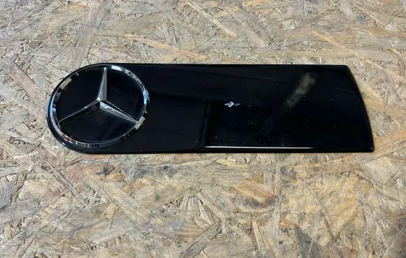 Mercedes-Benz G W463 2nd Gen Spare wheel section trim K1K0502